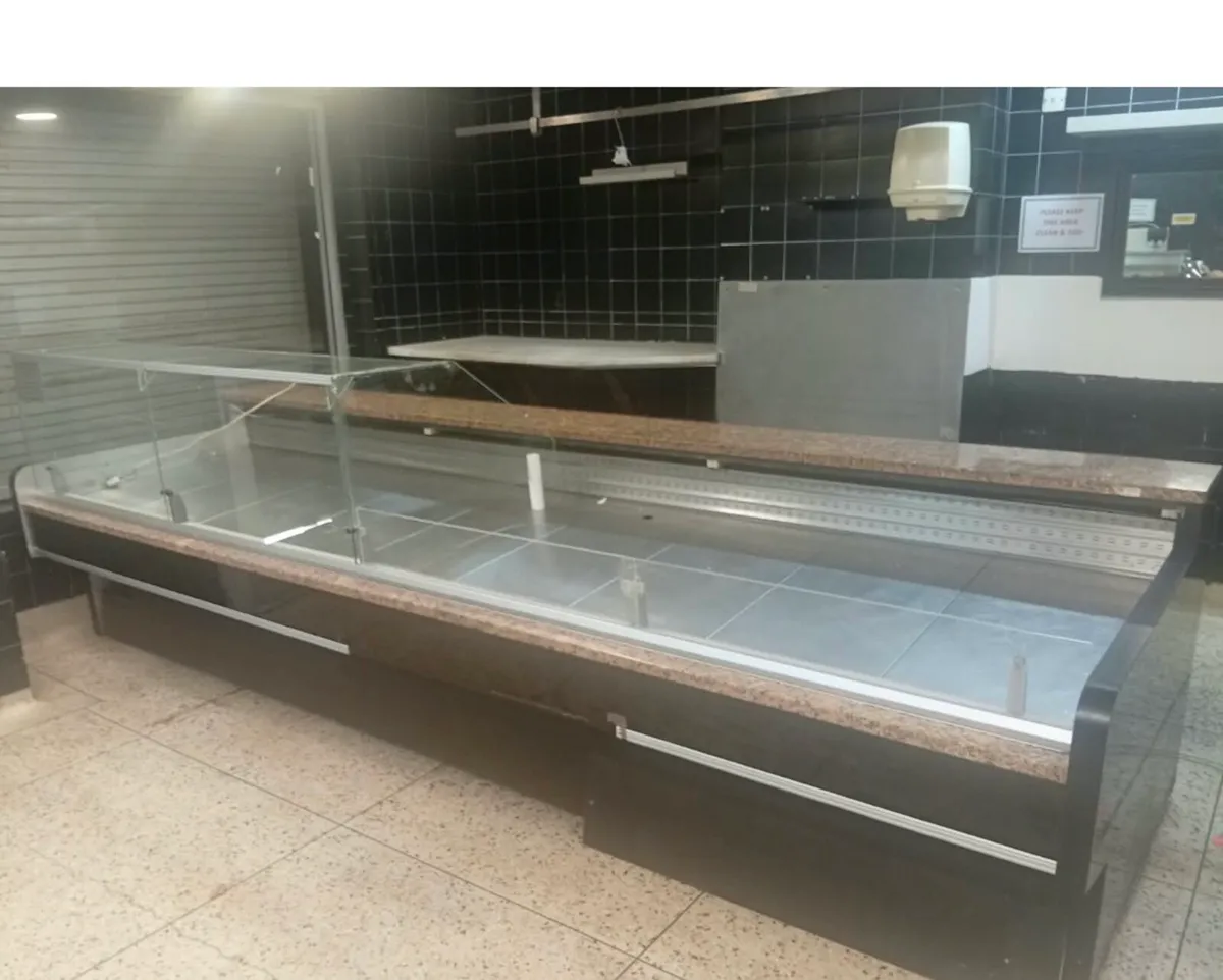 Counter and fridge - Image 2