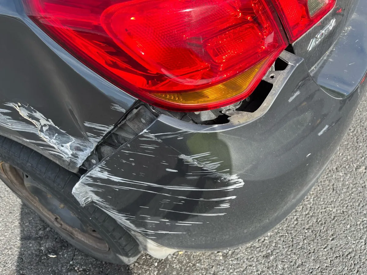 OPEL ASTRA 2011 (READ DESCRIPTION) - Image 3