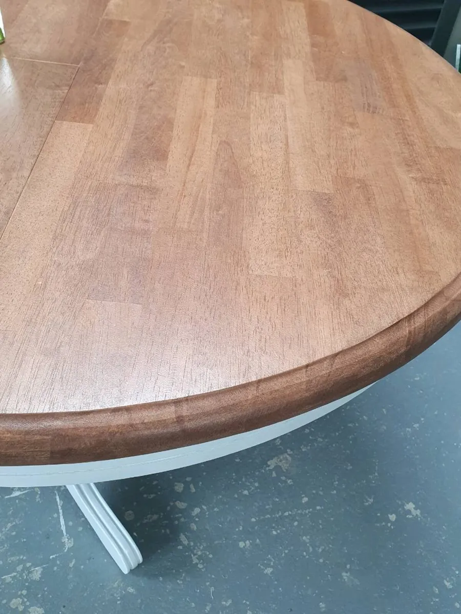 6 seater extendable solid oak - Image 3