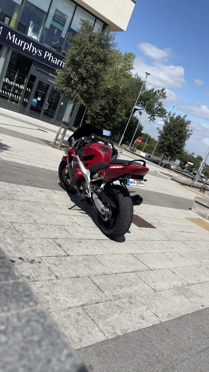 Cbr 600 - Image 2