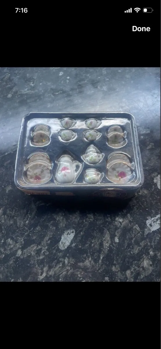Minature collectible furniture - Image 2