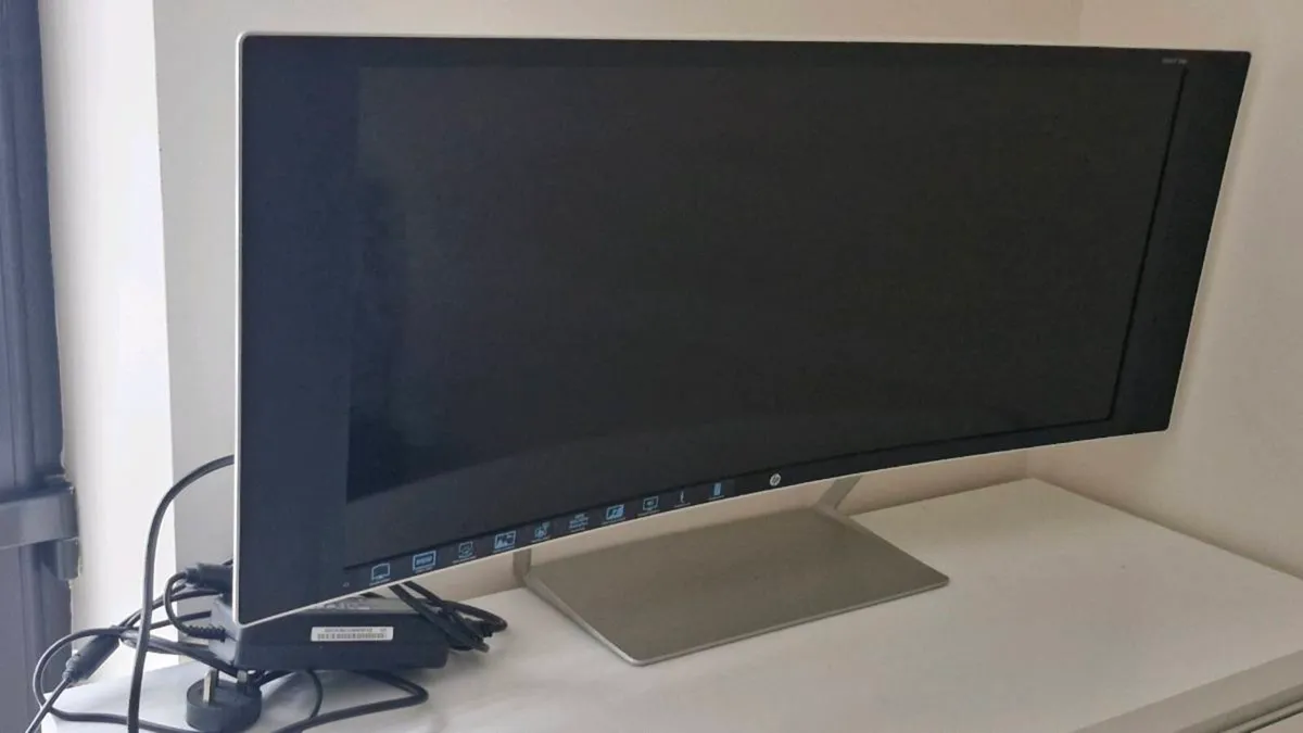 Computer screen