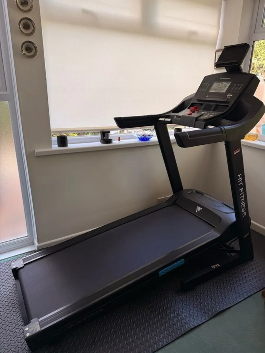 Treadmill - Image 1