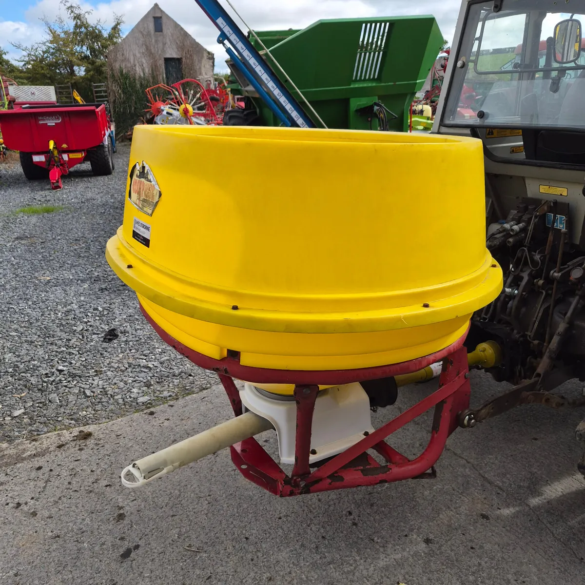 Agrex Fertiliser Sower - Image 3