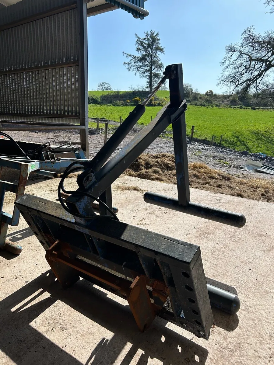 Bale Handler - Image 3