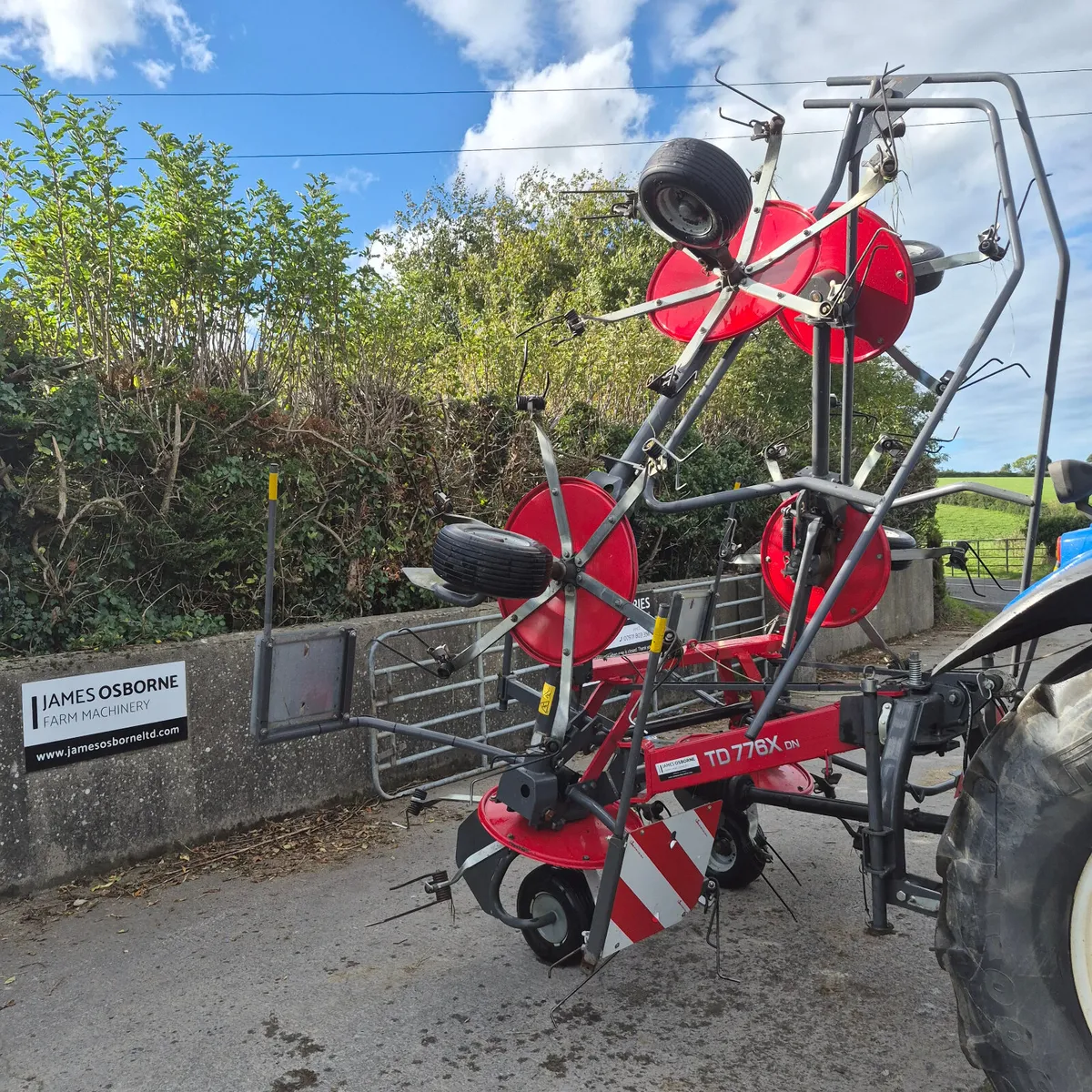 Massey Ferguson 776X DN Tedder - Image 4