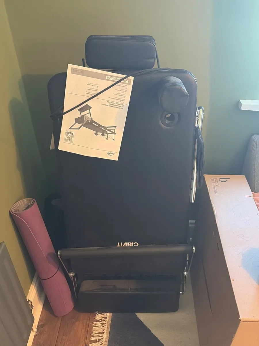 Reformer Pilates Machine - Image 1
