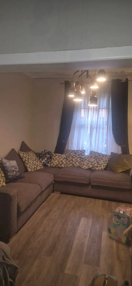 Sofa - Image 2