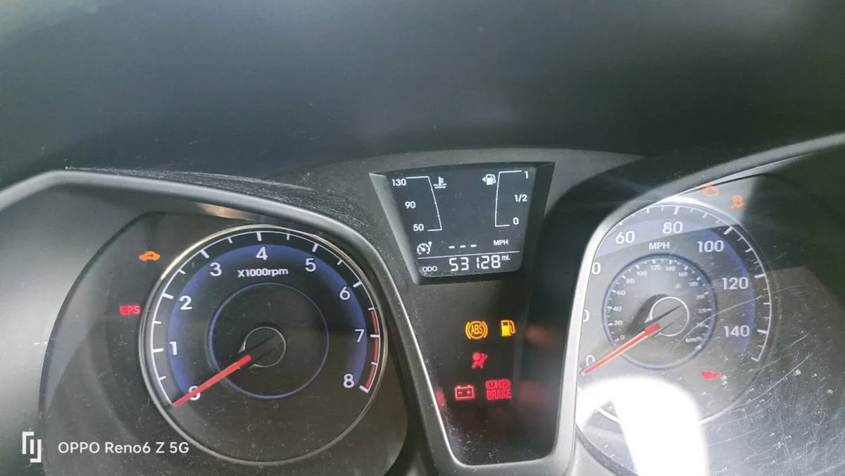 Hyundai 2013 ix 20 - Image 1