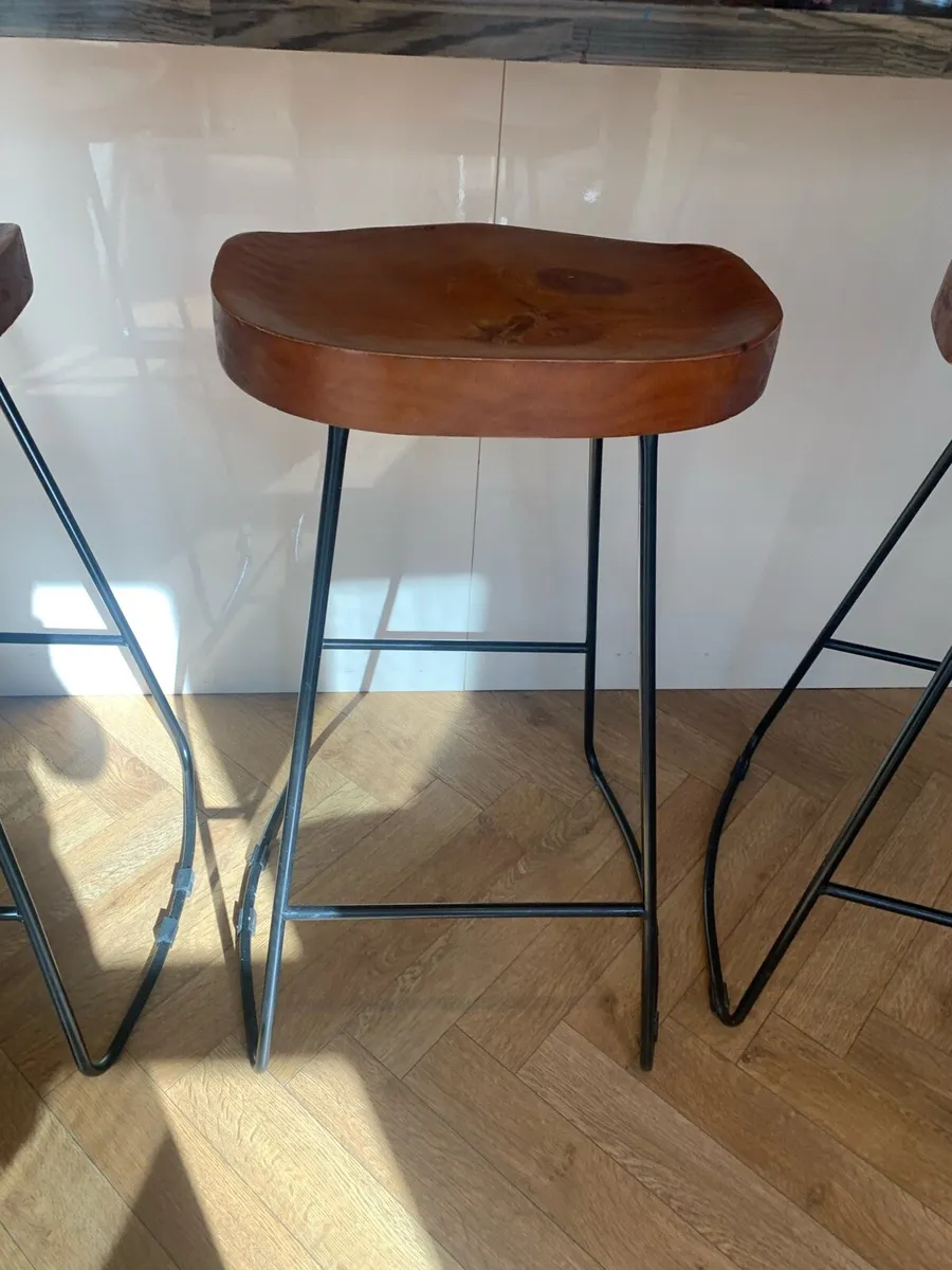 Four counter stools - Image 1