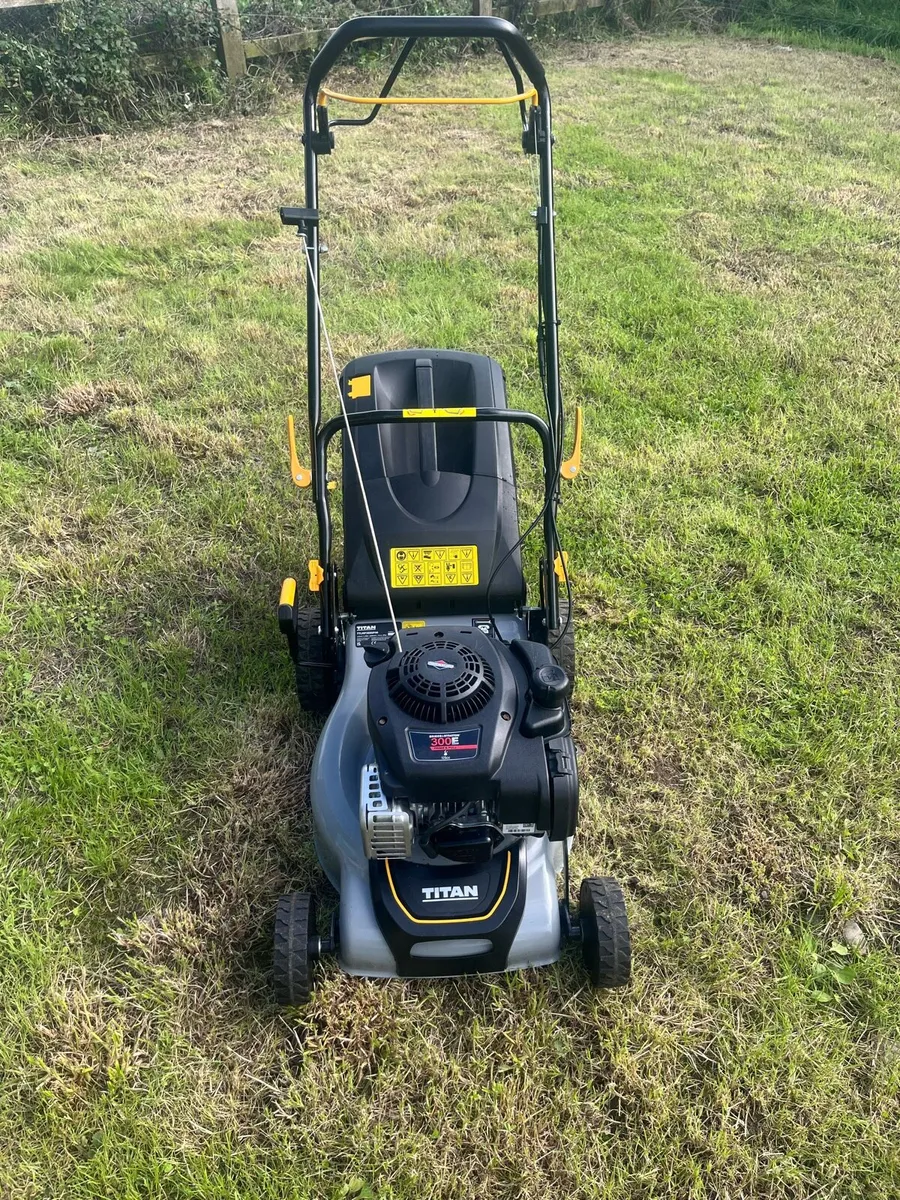 Lawnmower - Image 4