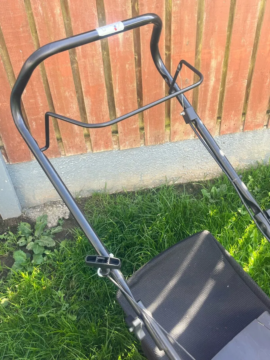 Lawnmower - Image 3