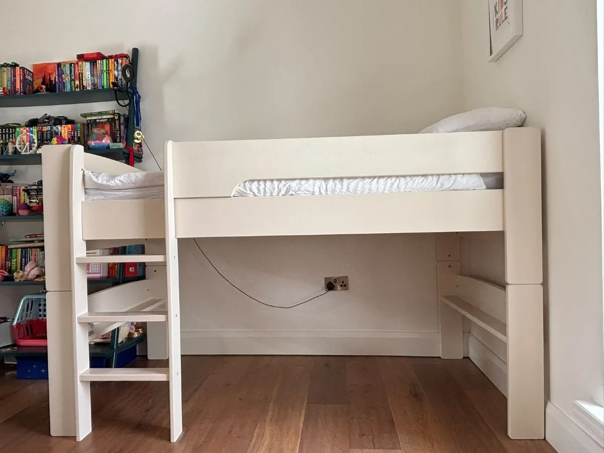 Single Cabin / Mid Sleeper Bed - Image 3