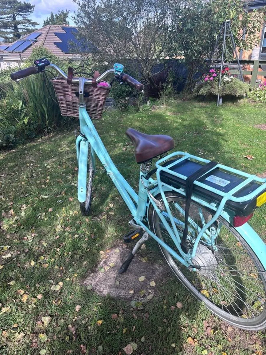 ladies electric bike - Image 3
