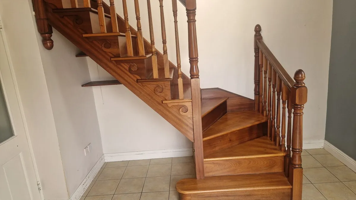 Teak stairs - Image 3