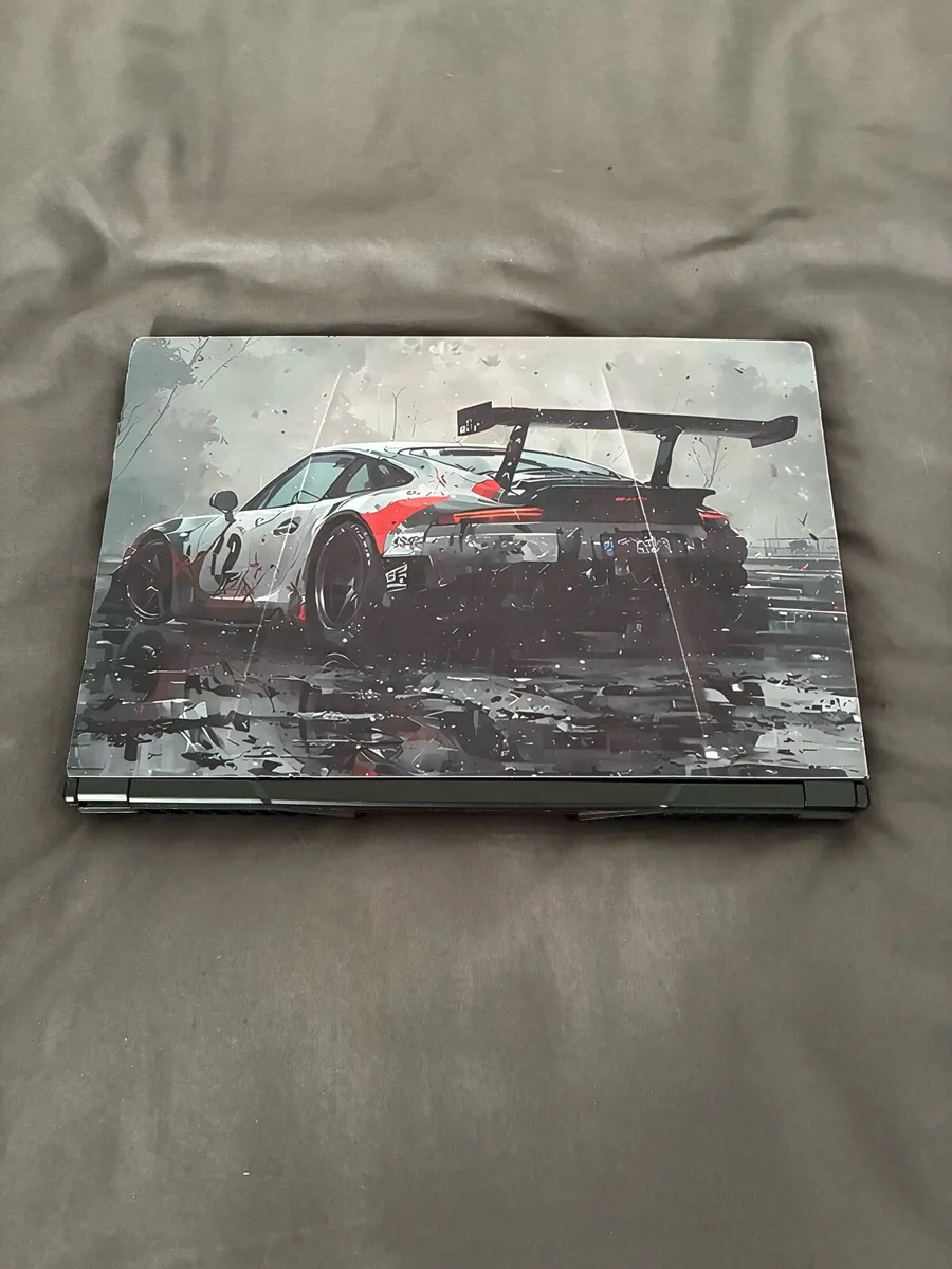 MSI Gaming Laptop 15,6” AMD Ryzen 7 - Image 3
