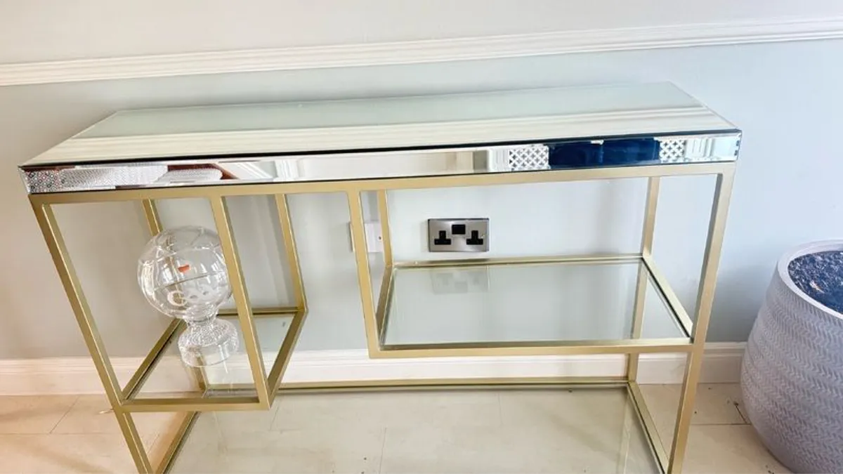 Hall table and mirror - Image 4