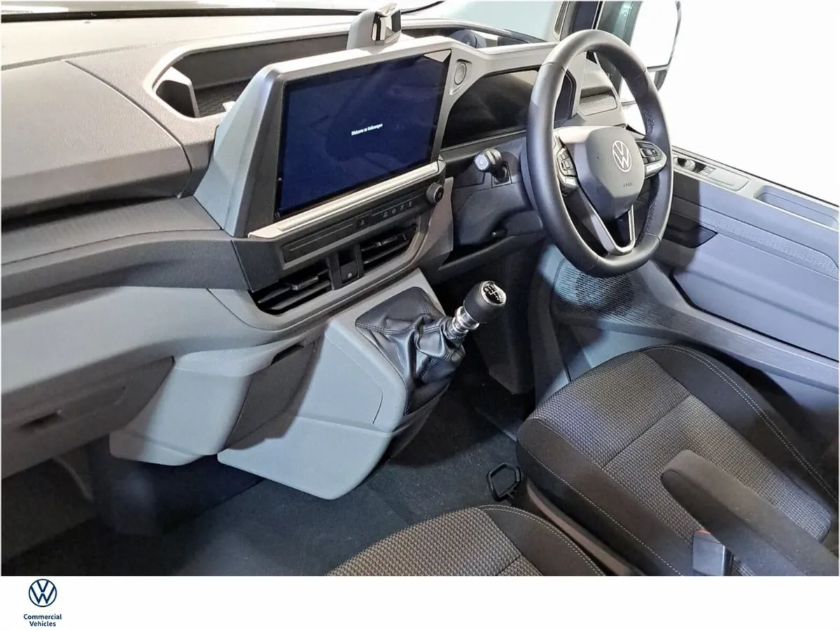 Volkswagen Transporter HIGHLINE 2.0TDI LWB 150BHP - Image 2