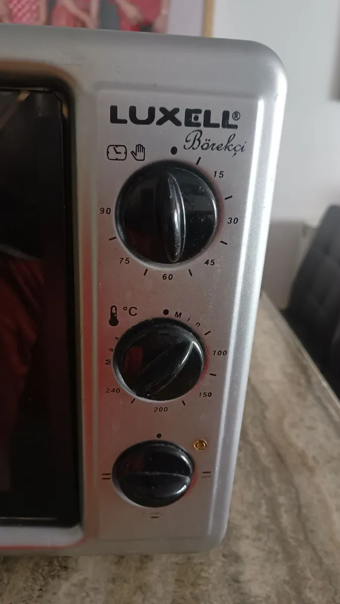 Free Big Oven Toaster - Image 2
