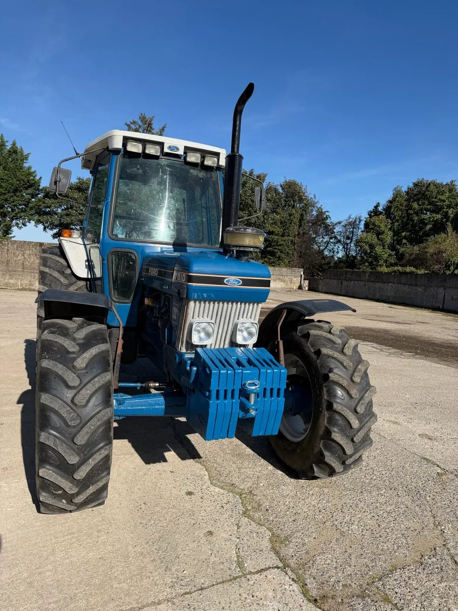 Ford 7810 series 11 - Image 2