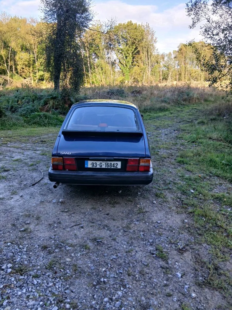 Saab 900 - Image 3