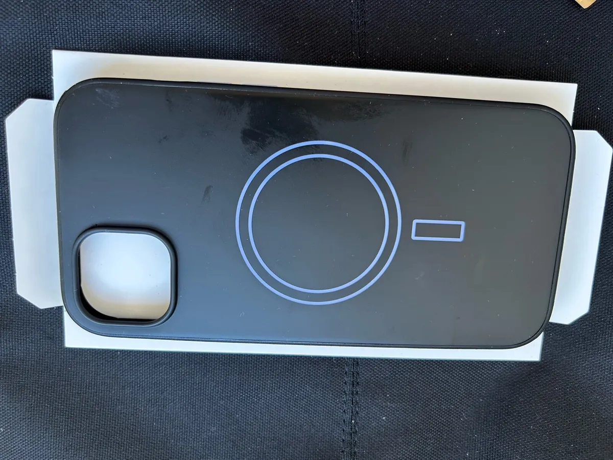 iphone 14 plus phone cover - Image 1