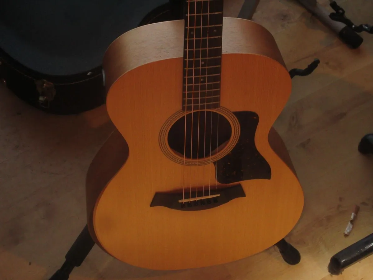 Taylor Academy 12e natural Guitar - Image 2
