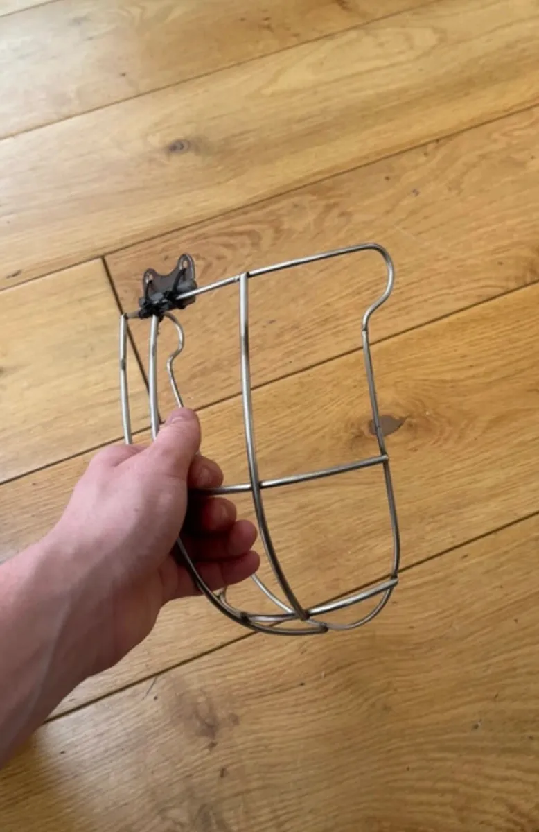Oldstyle wide hinge guard - Image 2