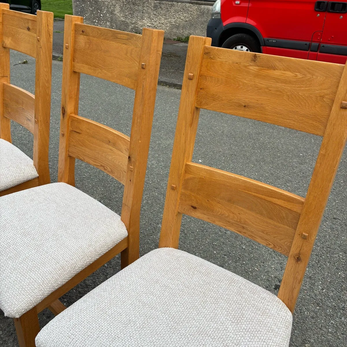 4 fab solid oak chairs newly recovered & table - Image 4