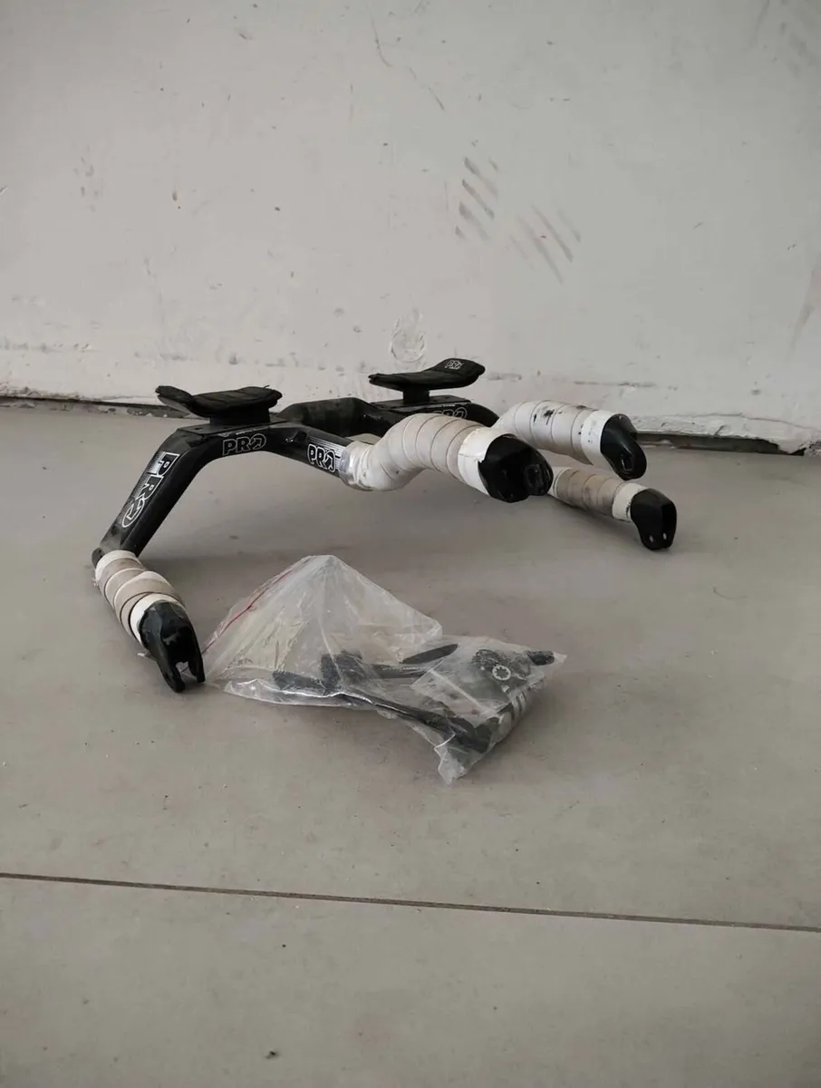 TT/Triathlon carbon handlebars - Image 3