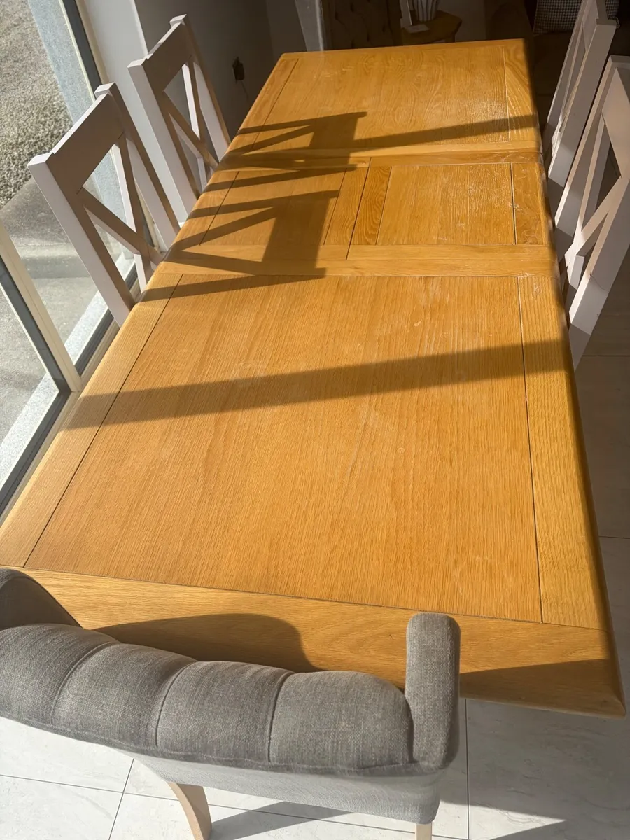 Dining Table & Chairs - Image 4