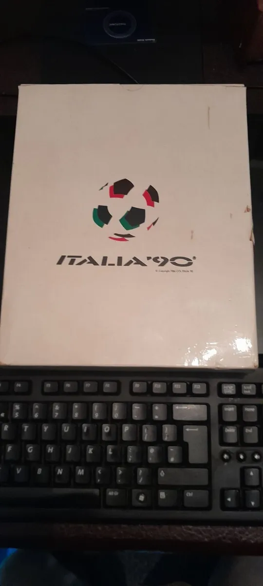 ITALIA 90 WORLD CUP SILVER COINS - Image 2