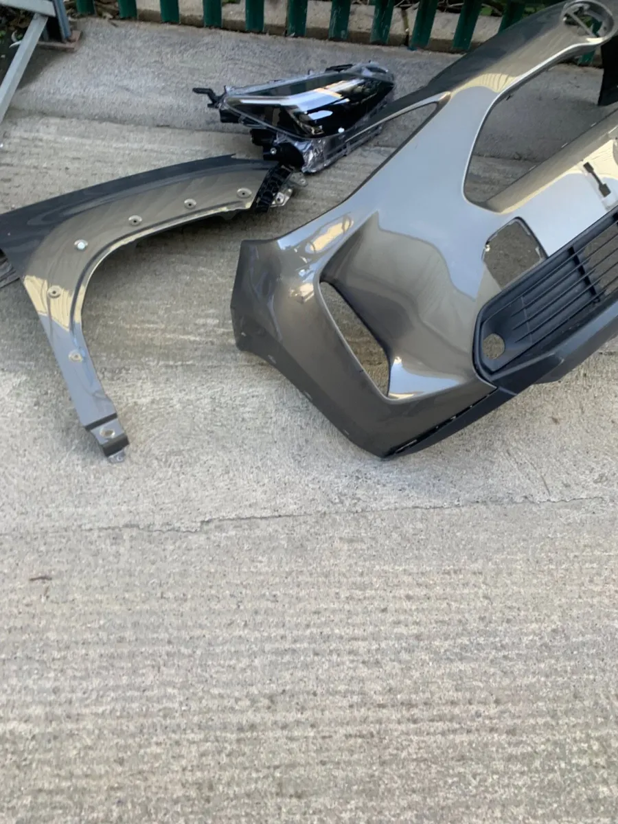Car parts - Image 2