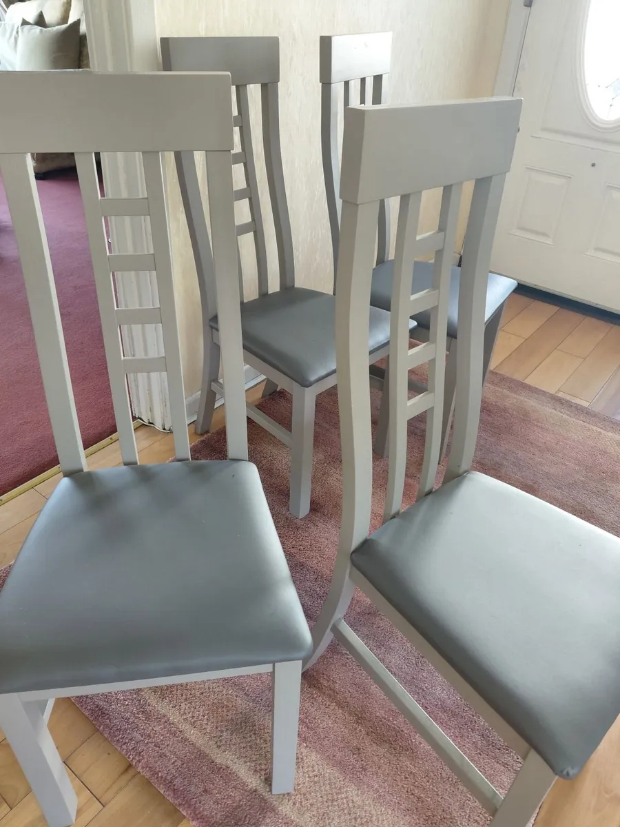 Chairs - Image 3
