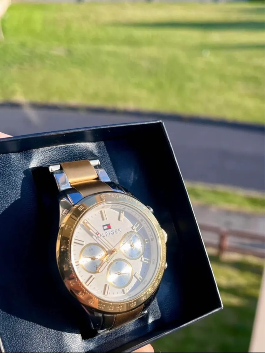 Tommy Watch for Sale – Great Condition! - Image 2
