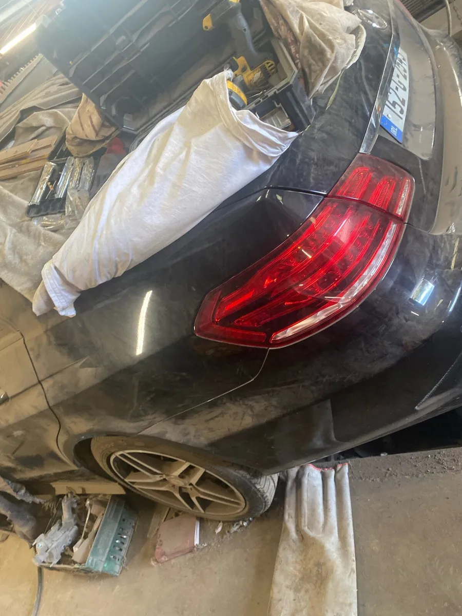 Mercedes cars - Image 2