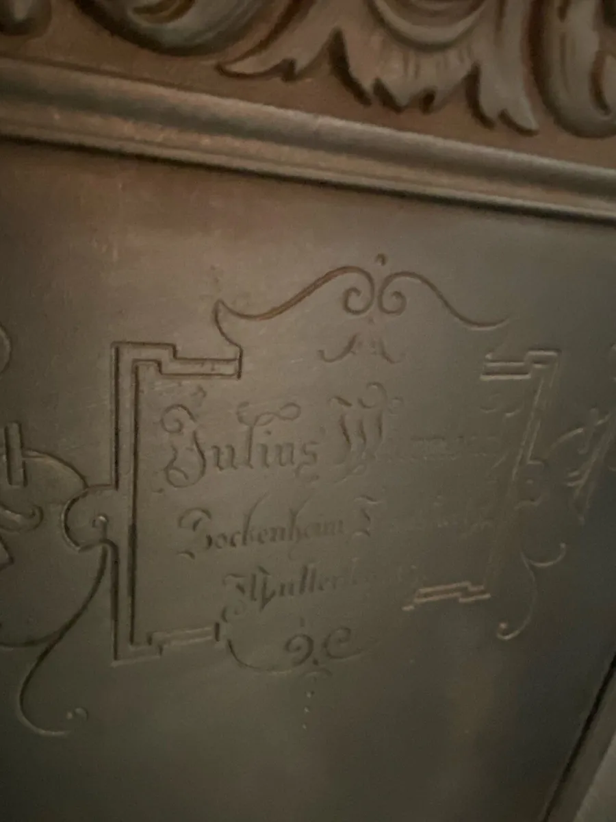 Antique stove - Image 2