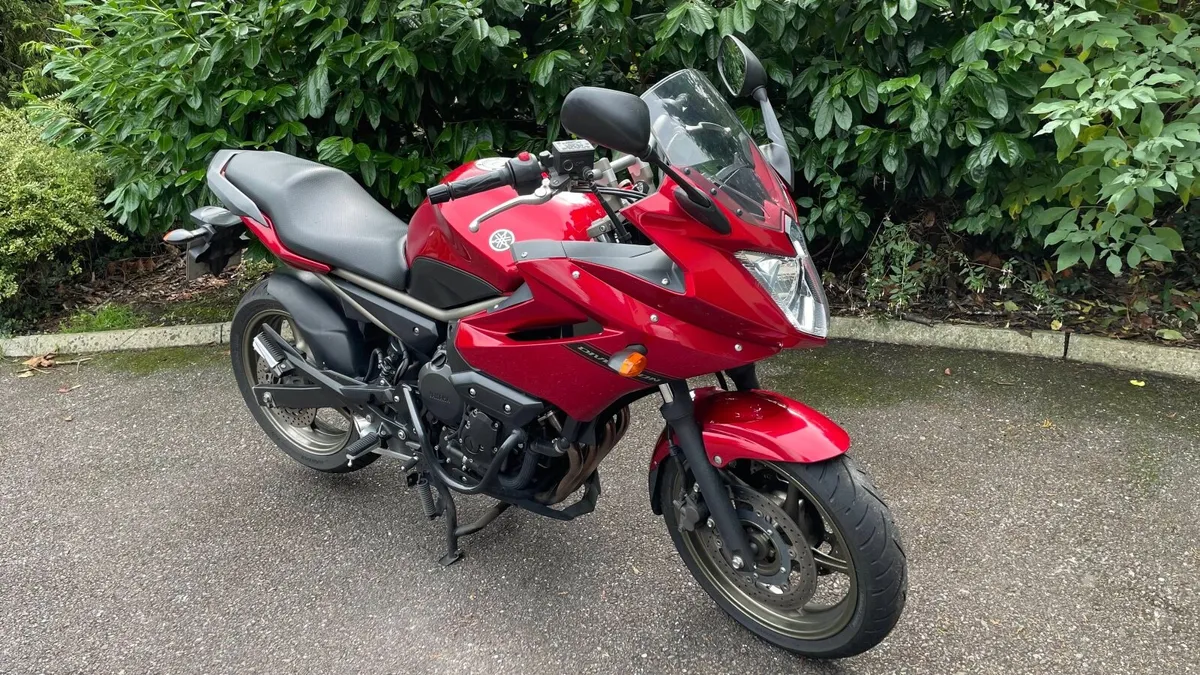 YAMAHA XJ6 Diversion 2010 - Image 1