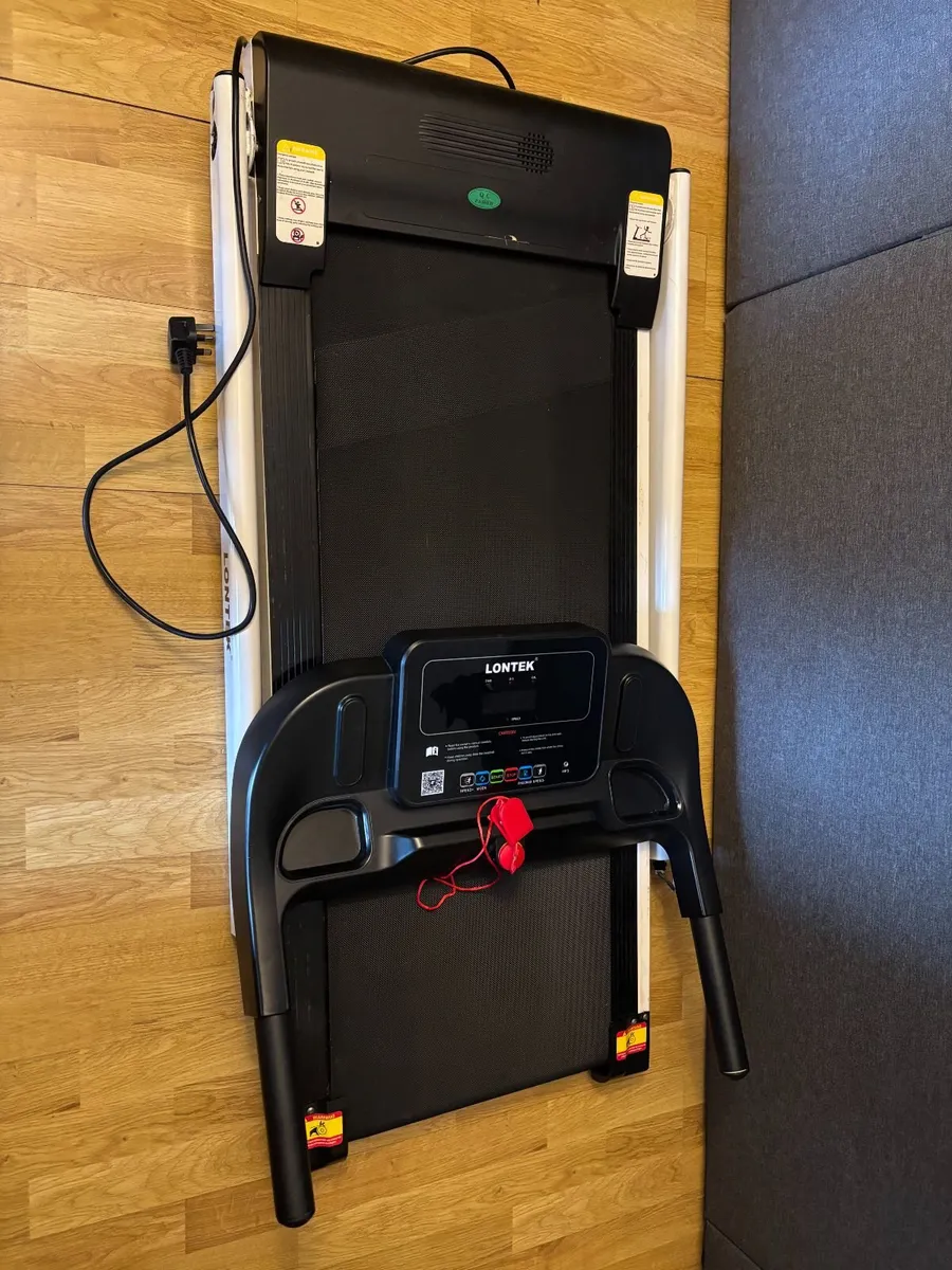 Treadmill - Image 1