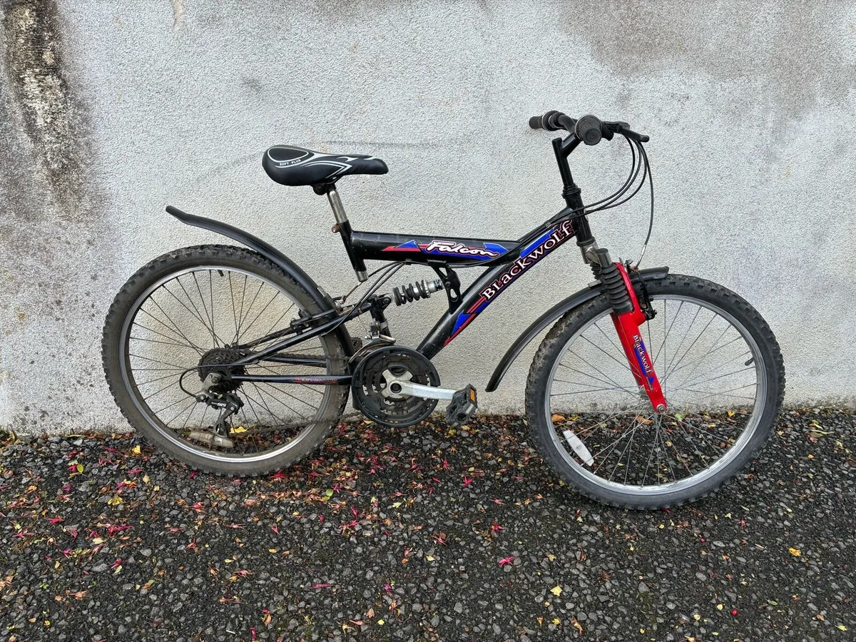 Boys mountain bike - Image 1