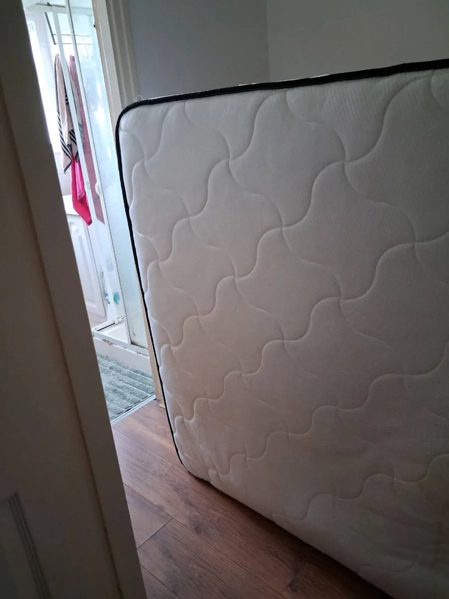 Mattress - Image 2