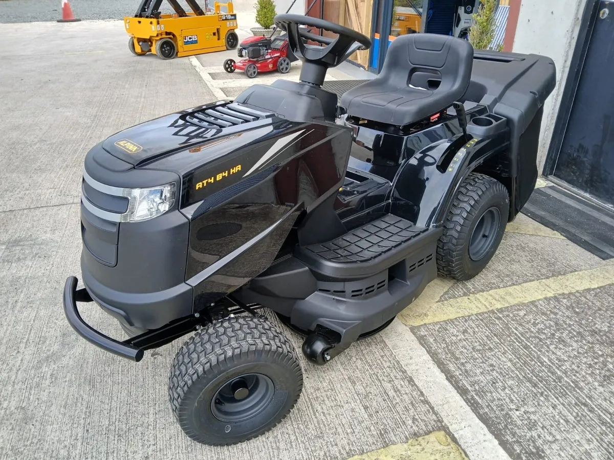 Alpina 33’ Ride on Mower Tractor - Image 4