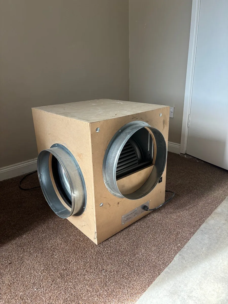 Tornado box fan - Image 1