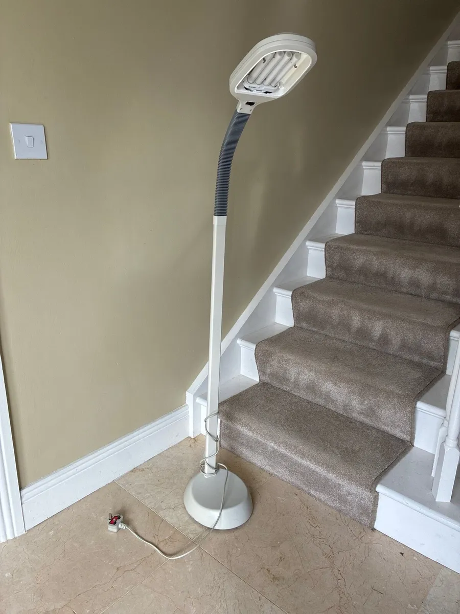 Floor reading lamp - Image 3