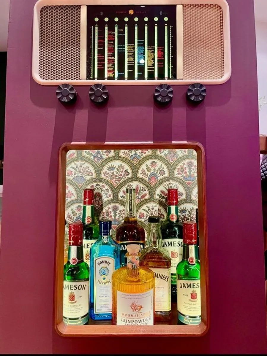1920's Drinks cabinet - Image 2