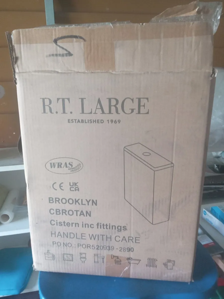 Toilet Cistern - Image 2
