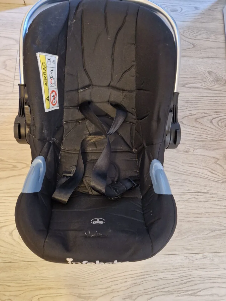 2 car seats - free collection from kilcock - Image 2