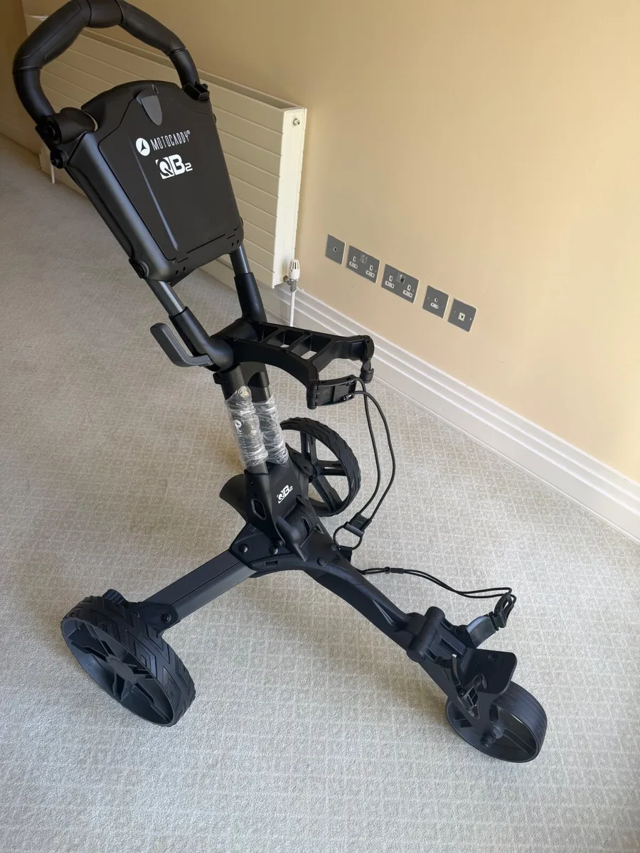 Brand New Motocaddy QB2 Golf Trolley – €200 - Image 1