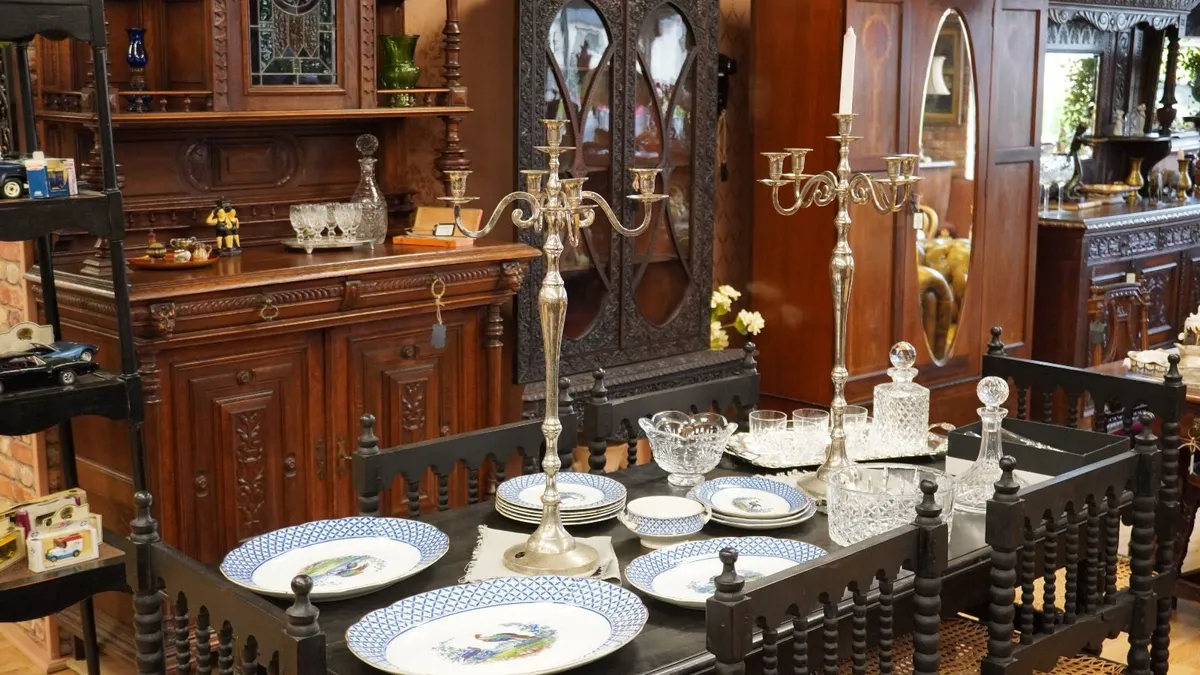 Pair of Vintage 5-Light Candelabra - Image 1