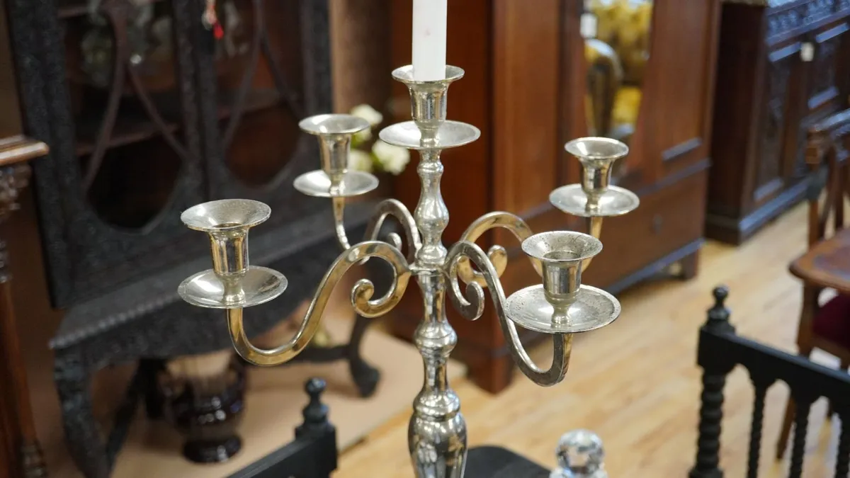 Pair of Vintage 5-Light Candelabra - Image 4